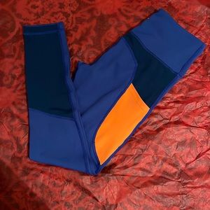 Zyia size 2 Neon Orange Curve Pocket 7/8 24inch Light n Tight Pant